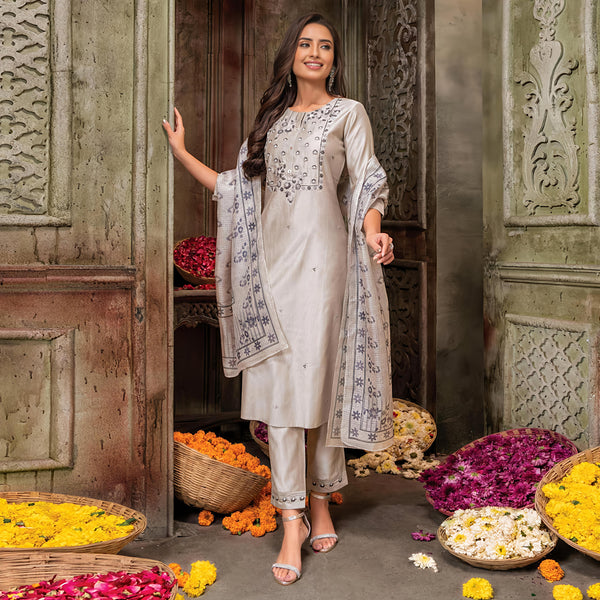 Vastrika Women Grey Blue Embroidered Round Neck Ready to Wear Kurta Set With Dupatta